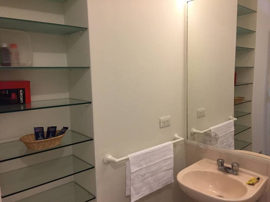 4 (1)
